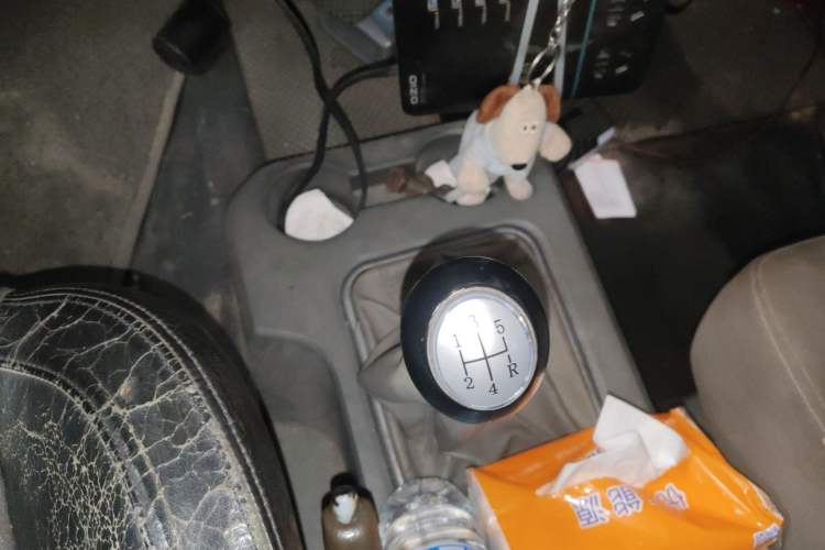 Used FORTHING Lingzhi 2012 Commercial Version 1.6L Special Offer Model