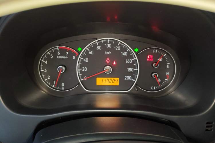 Used Suzuki SX4 S-Cross 2012 1.6L Manual - Practical Upgraded Version
