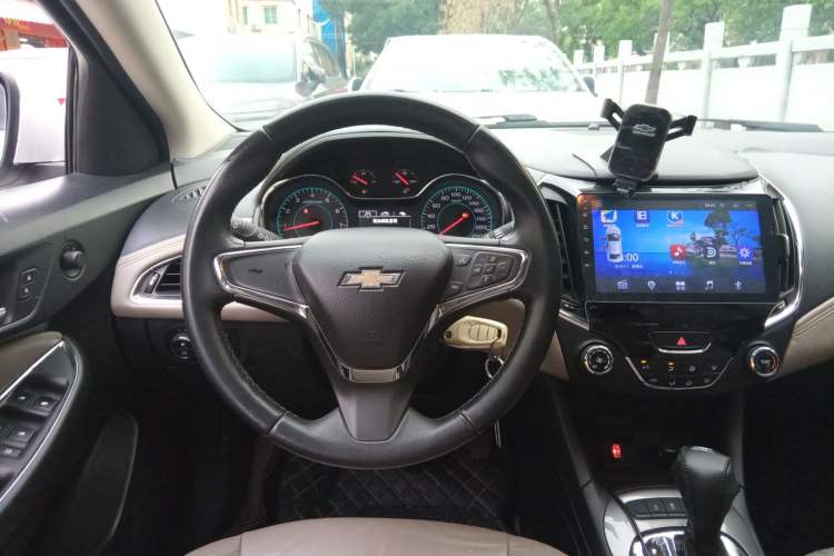 Used Chevrolet Cruze 2015 1.4T DCG Luxury Edition