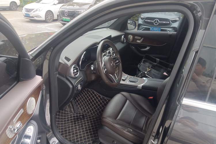 Used Mercedes-Benz GLC 2021 GLC 300 L 4MATIC Luxury Model Driver Seat