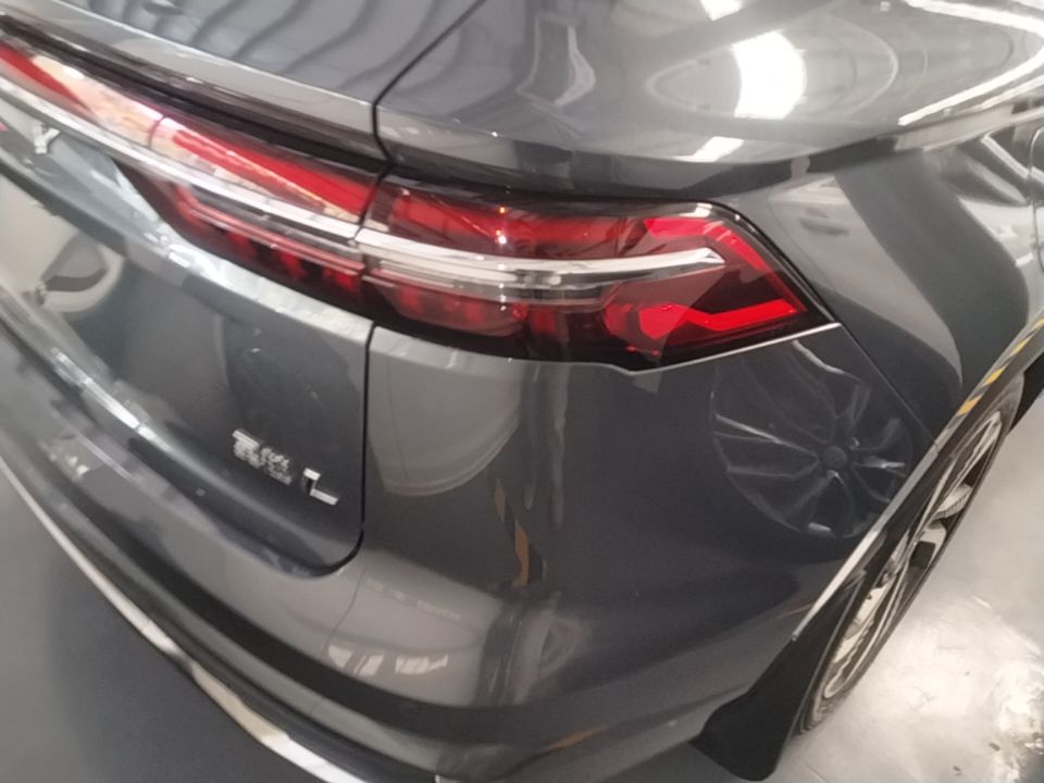 Geely Auto Monjaro L 2021 2.0TD DCT EVO Two-Wheel Drive Smart Luxury Version — снимка 9