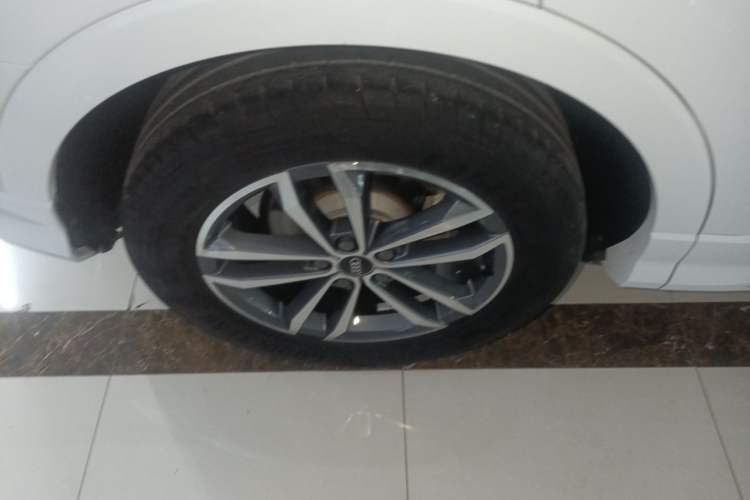 Used Audi Q3 2021 35 TFSI Progressive Dynamic Edition
