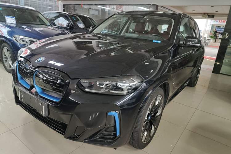 Used BMW iX3 2022 Leading Type