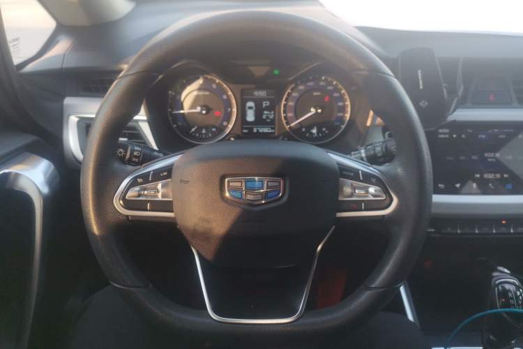 Used Geely Auto Vision X3 2020 1.5L CVT Elite Edition