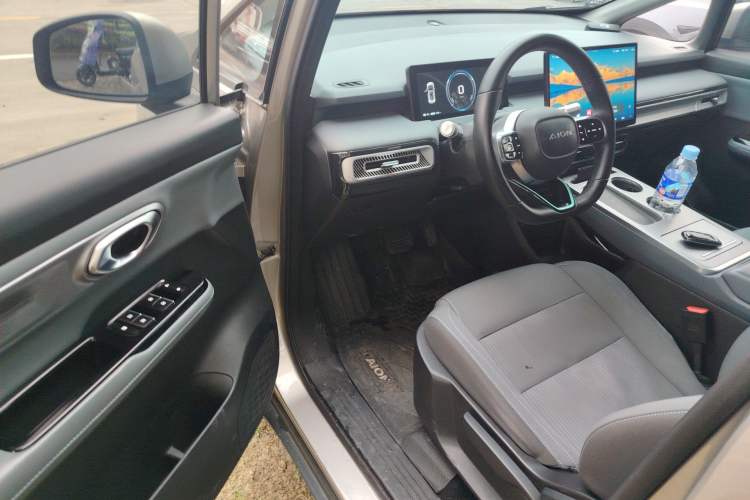 Used AION Y 2023 Plus 610 Enjoyment Edition Ternary Lithium
