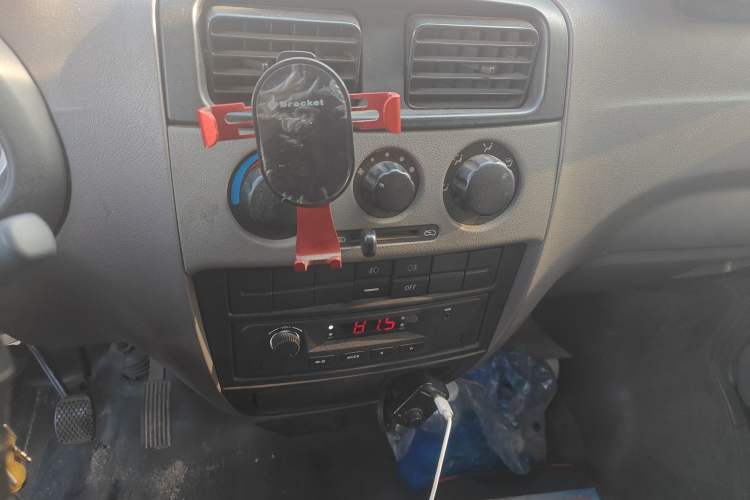 Used CHANGAN KUAYUE V3 2017 1.2L Box-Type Truck DK12-10 Audio And AC Panel