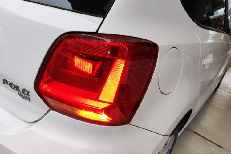 Used Volkswagen Polo 2014 1.6L Automatic Comfort Edition