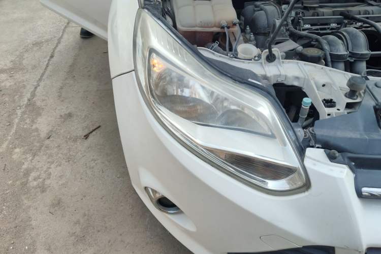 Used Ford Focus 2012 Hatchback 1.6L Automatic Fashion Edition
