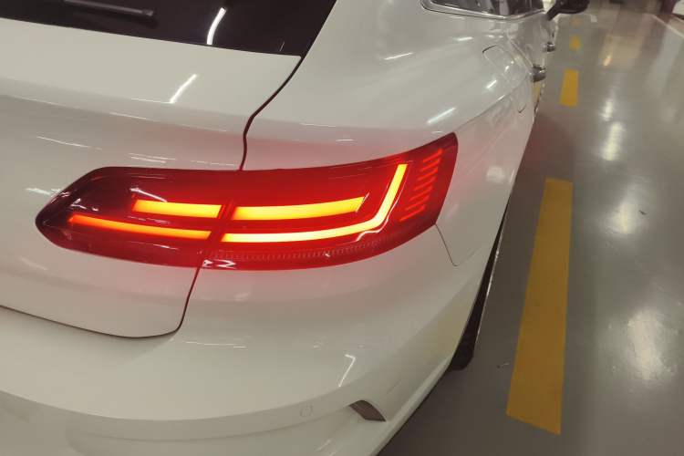 Used Volkswagen FAW-Volkswagen CC 2021 Estate Vehicle 380TSI Vizzion Edition
