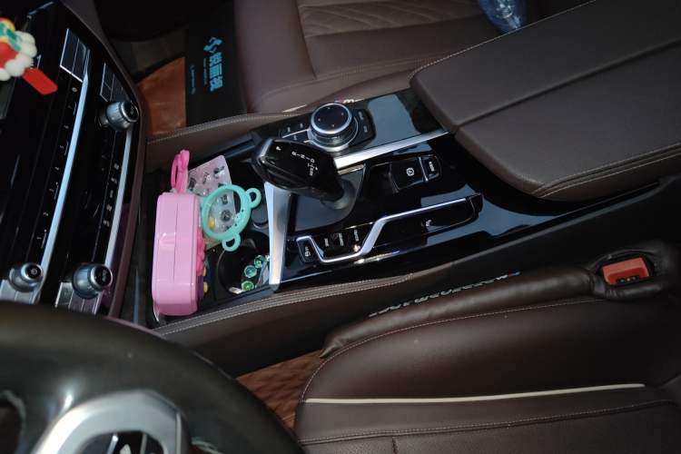 Used BMW 5 Series 2022 Restyled 525Li M Sport Package