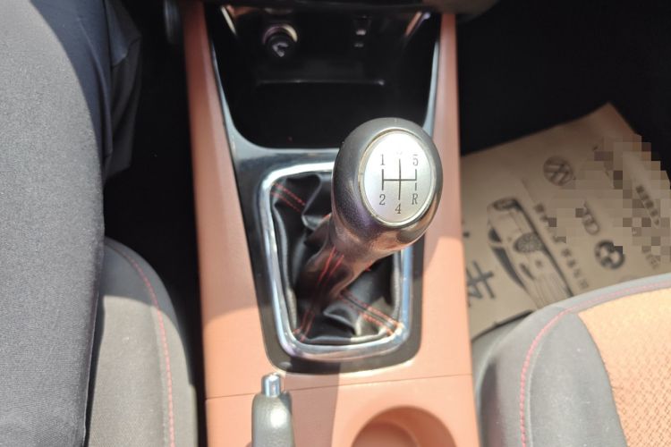 Used FORTHING Joyear X5 2013 1.6L Manual Luxury Model Gear Lever