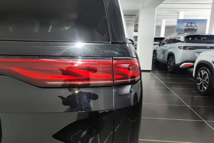 Used BYD Xia 2025 DM-i 1.5T 180km Excellence Model