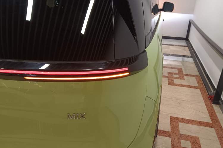 Used Zeekr MIX 2025 Long-Range Intelligent Driving Edition
