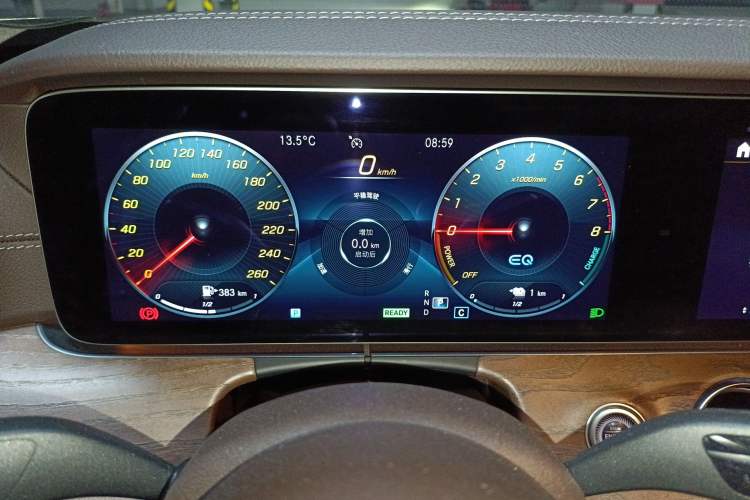 Used Mercedes-Benz E-Class New Energy 2021 E 350 e L Plug-in Hybrid Sedan
