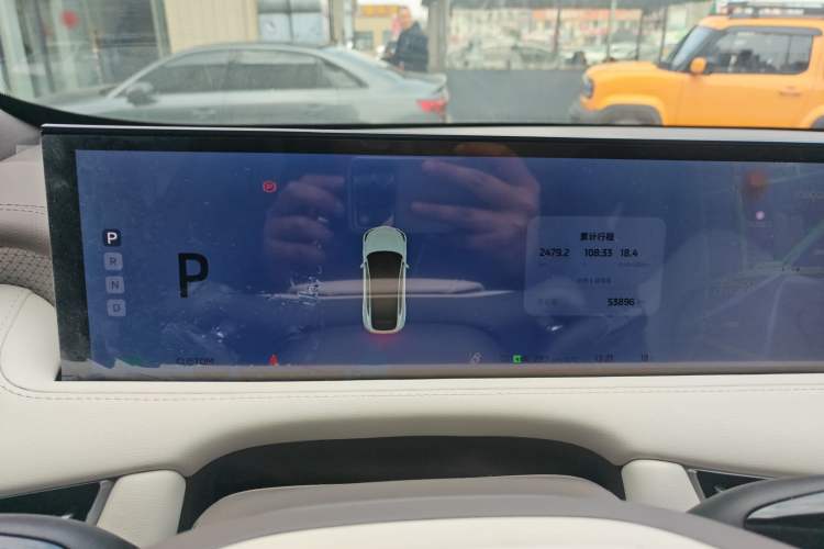 Used IM LS7 2023 90 kWh Elite Rear-Drive Version
