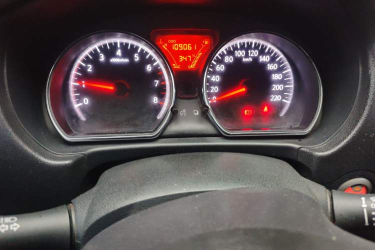 Used Nissan Sunny 2011 1.5XL Manual Deluxe Edition Instrument Cluster