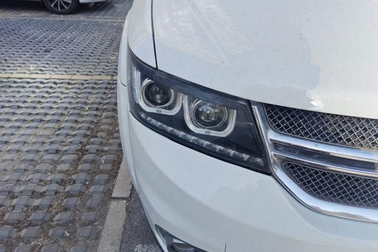 Used Dodge Journey 2014 2.4L Two-Wheel Drive Touring Edition