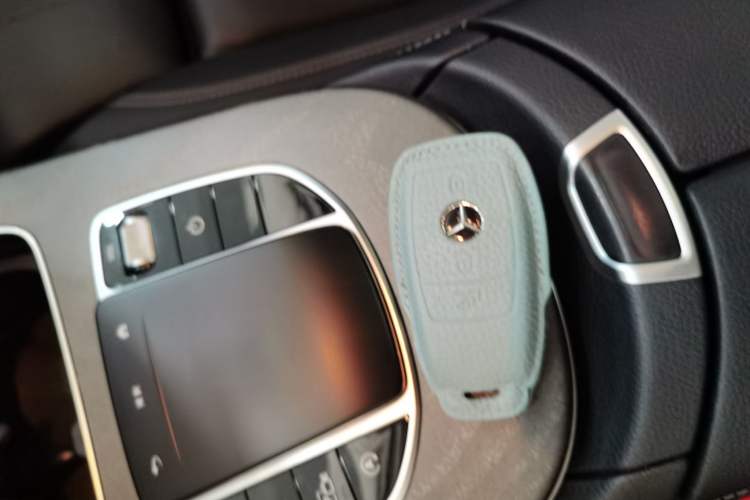 Used Mercedes-Benz E-Class 2022 Second Facelift E 300 L Fashion Edition
