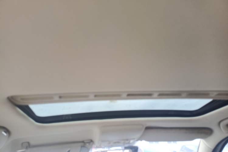 Used Volkswagen Lavida 2011 1.6L Automatic Premium Edition Headliner