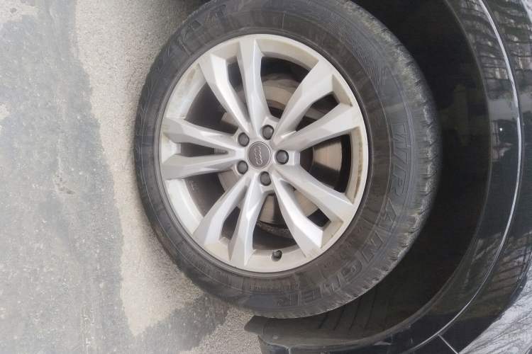 Used Audi Q7 2016 40 TFSI Comfort Model
