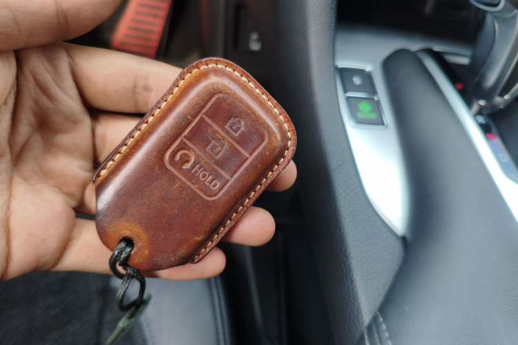 Used Honda Avancier 2017 240TURBO Two-Wheel Drive Elite Edition Vehicle Key