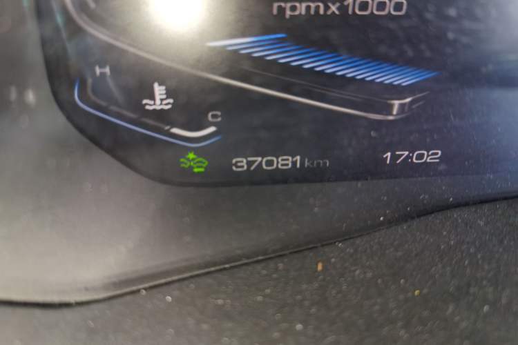 Used Wey VV5 2021 1.5T Two-Wheel Drive Smart Pioneer
