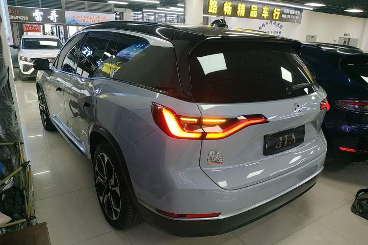 Used Nio ES8 2020 580 km Range Signature Edition Six-Seater Version
