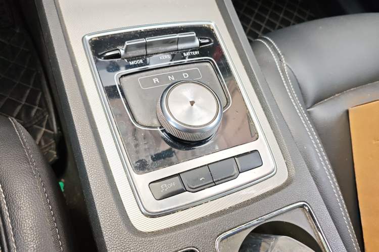 Used Roewe i6 New Energy 2017 45T Hybrid Connect & Smart Enjoyment Edition Gear Lever