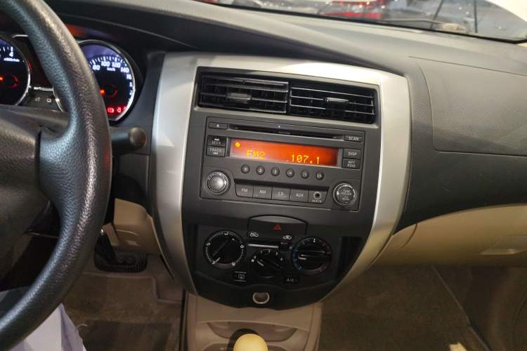 Used Nissan Livina 2013 1.6XE CVT Comfort Edition