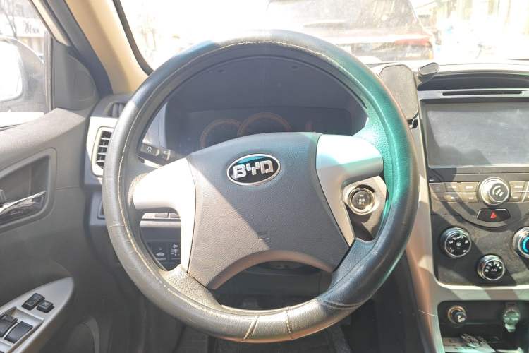 Used BYD F3 2015 Energy-Efficient Model 1.5L Manual Comfort Edition