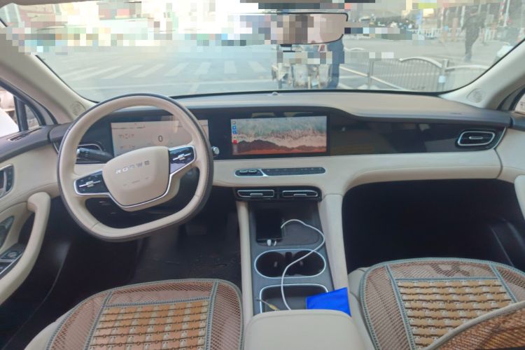 Used Roewe D7 2023 DMH 125km Excellence Edition
