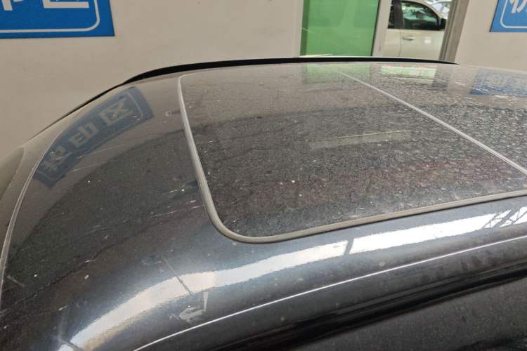 Used Honda UR-V 2020 370TURBO Two-Wheel Drive Luxury Edition Roof