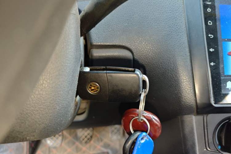 Used Volkswagen Polo 2016 1.4L Manual Fashion Model
