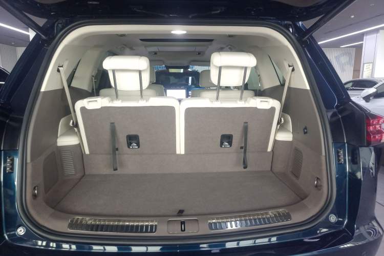 Used Wey Lanshan 2025 Four-Wheel Drive Max
