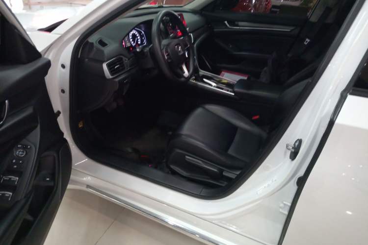 Used Honda Accord 2018 230TURBO Comfort Edition China VI Emission Standard
