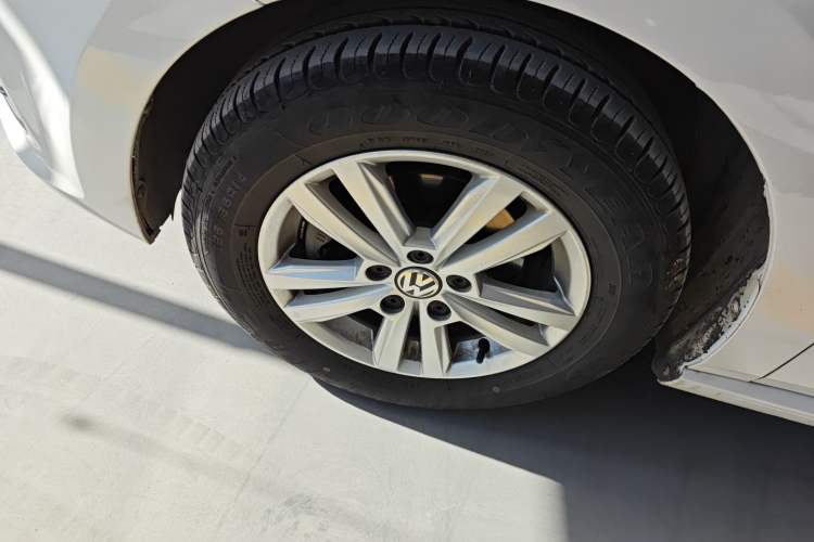 Used Volkswagen Polo 2016 1.4L Automatic Trendy Model
