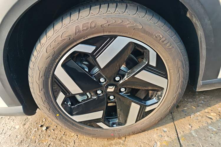 Used Baojun Yunhai 2024 140km Plug-in Hybrid Version