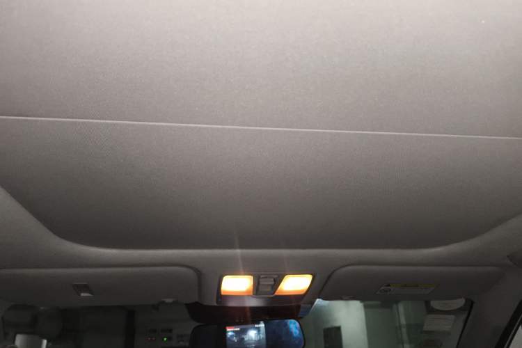 Used Hyundai ix25 2015 1.6L Automatic Two-Wheel Drive Smart GLS Trim Headliner