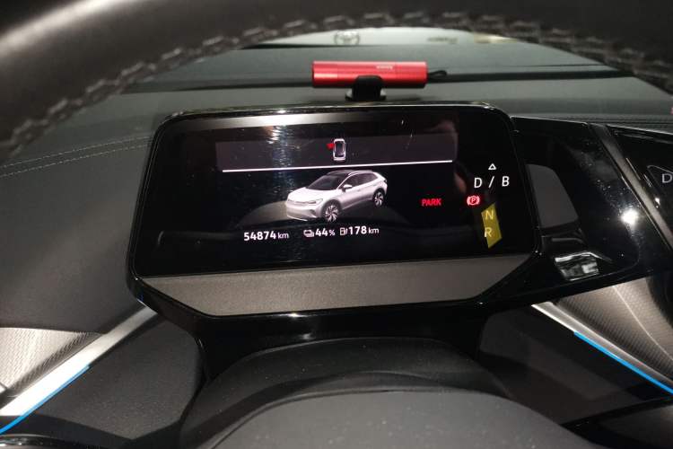 Used Volkswagen ID.4 CROZZ 2022 Long-Range Lite PRO Edition Instrument Cluster