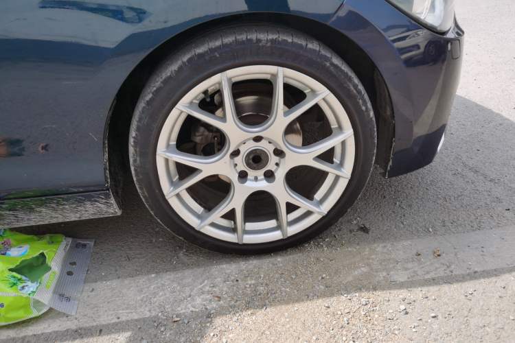 Used BMW 1 Series 2012 116i Urban Edition Right Front Wheel Hub