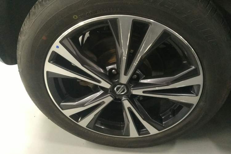 Used Nissan Qashqai 2022 2.0L CVT XV Premier Luxury Edition Exterior 8