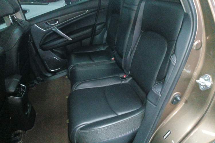 Used Honda Avancier 2017 240TURBO Two-Wheel Drive Premium Edition