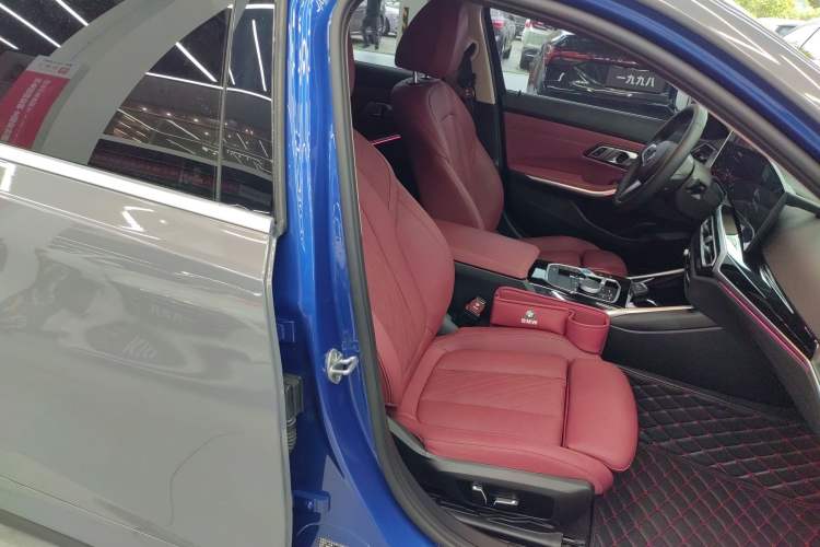 Used BMW i3 2024 eDrive 35 L
