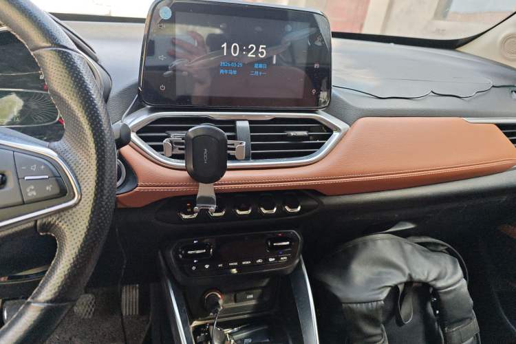 Used Baojun 510 2017 1.5L Manual Luxury Model