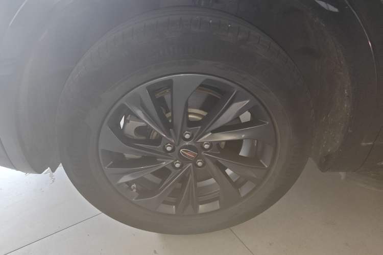 Used Hongqi HS5 2023 2.0T Qixiang Pro Edition
