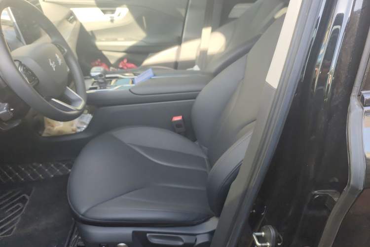 Used Hongqi E-QM5 2024 560km PLUS Left Front Seat