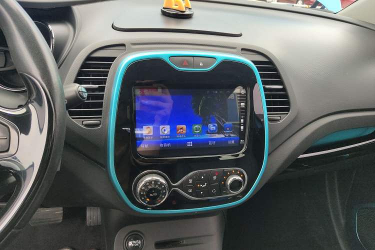 Used Renault Captur 2015 1.2T Automatic Comfort Edition
