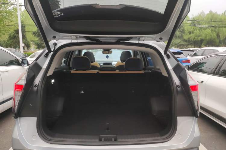 Used Geely Auto FX11 2023 1.5TD DCT Prestige Edition Trunk