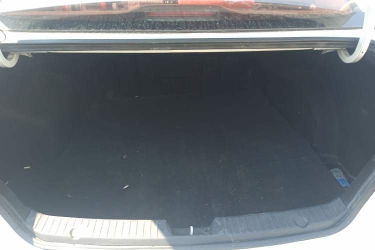 Used Hyundai Sonata 2011 2.0L Automatic Luxury Edition