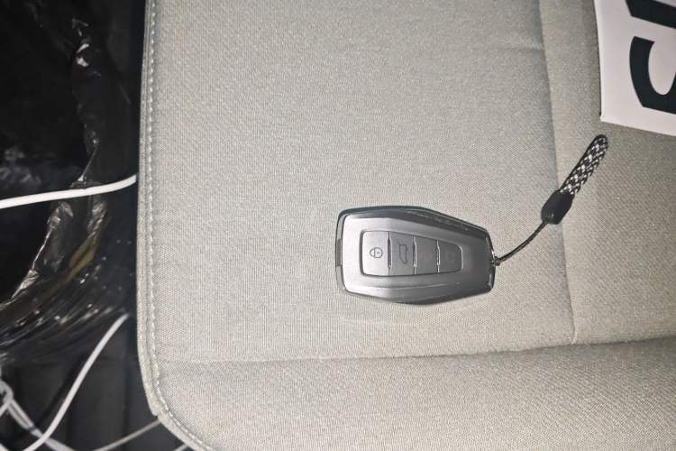 Used Farizon Xingxiang V 2025 Star Enjoy V7E Functional Edition Smart Edition Xuanwu 51.4 kWh Interior 1